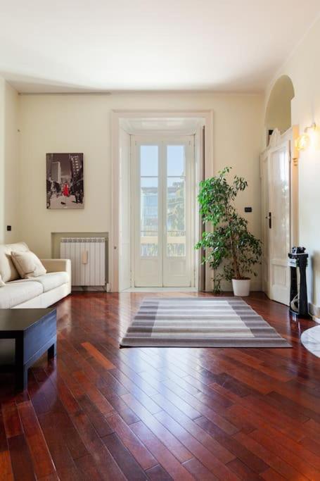 Casa Delle 5 Giornate Di Milano Lägenhet Exteriör bild